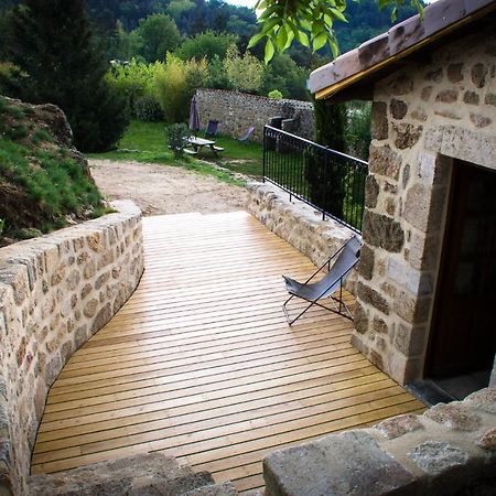 Le Petit Rias Gîte Soleil Saint Maurice en Chalencon Extérieur photo