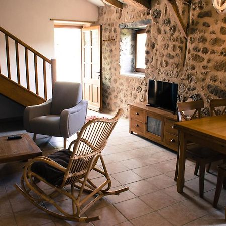 Le Petit Rias Gîte Soleil Saint Maurice en Chalencon Extérieur photo