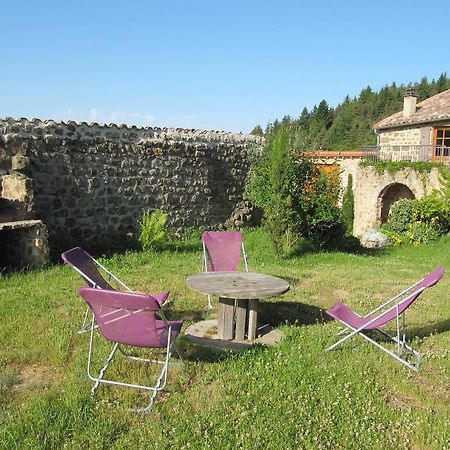 Le Petit Rias Gîte Soleil Saint Maurice en Chalencon Extérieur photo